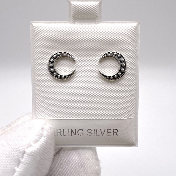 .925 Sterling Silver Crescent Moon Stud Earrings - Picture 4 of 12